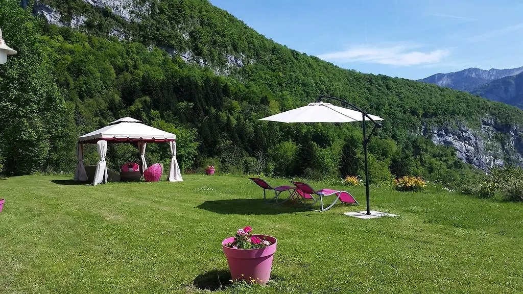Hôtel La Maison sur les Nuages à Saint-Christophe  Saint-Christophe (Savoie)