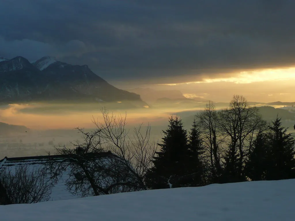 Hôtel La Maison sur les Nuages à Saint-Christophe  France